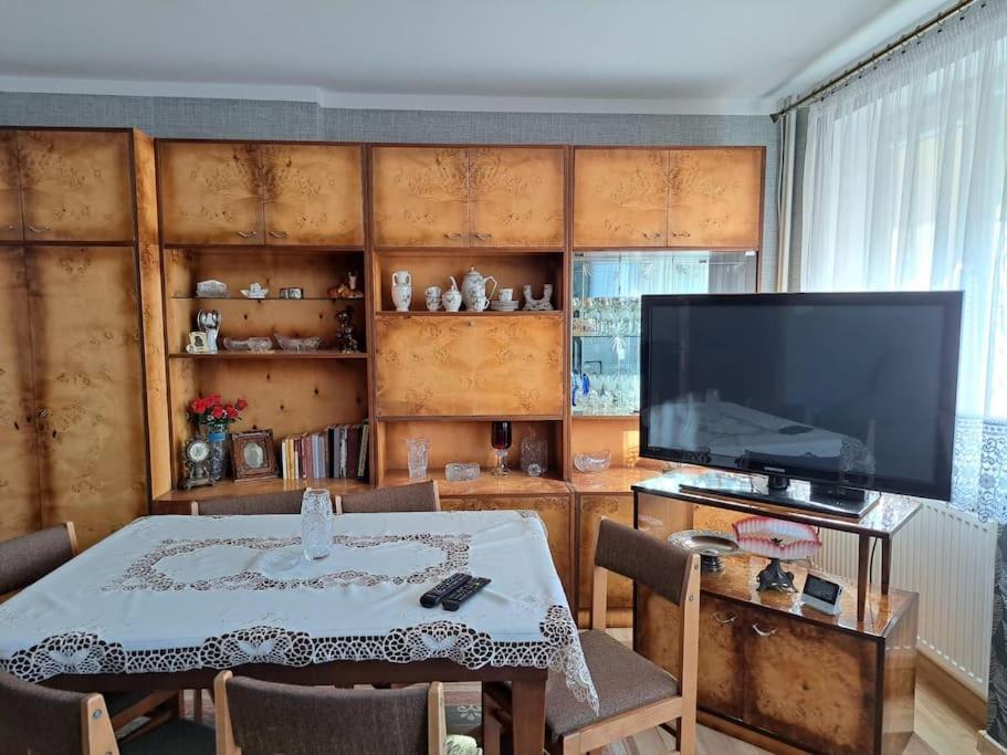 Haus In Der Ruhigen Siedlung Holiday home *